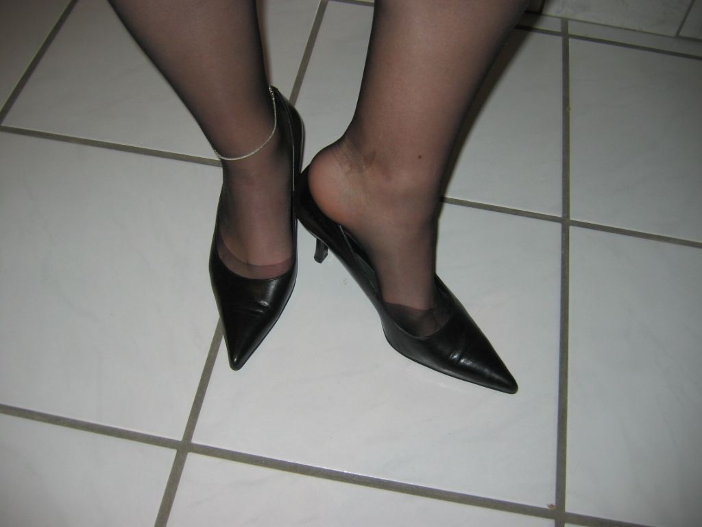 Black Pantyhose and Heels