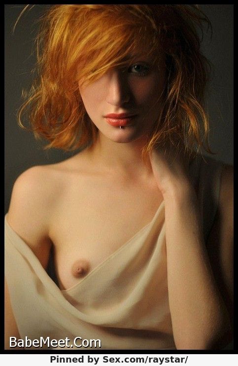 3520193-beautiful-redhead-homemade-in-amazing-novice-picture