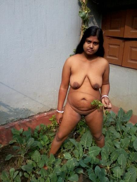 -  BBW DESI INDIAN BHABHI  OUTDOOR - 008