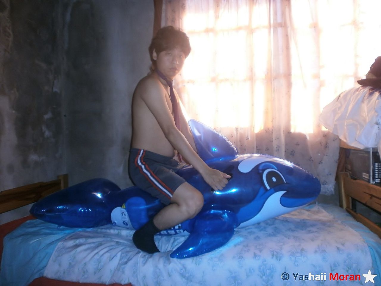 Yashaii Moran and the new inflatable Dolphin (38)