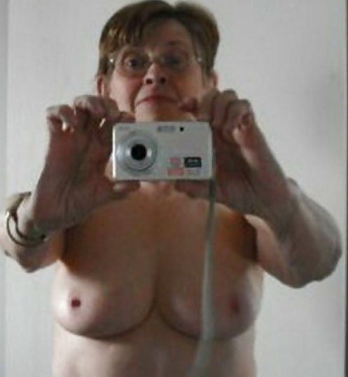 Granny selfie 119