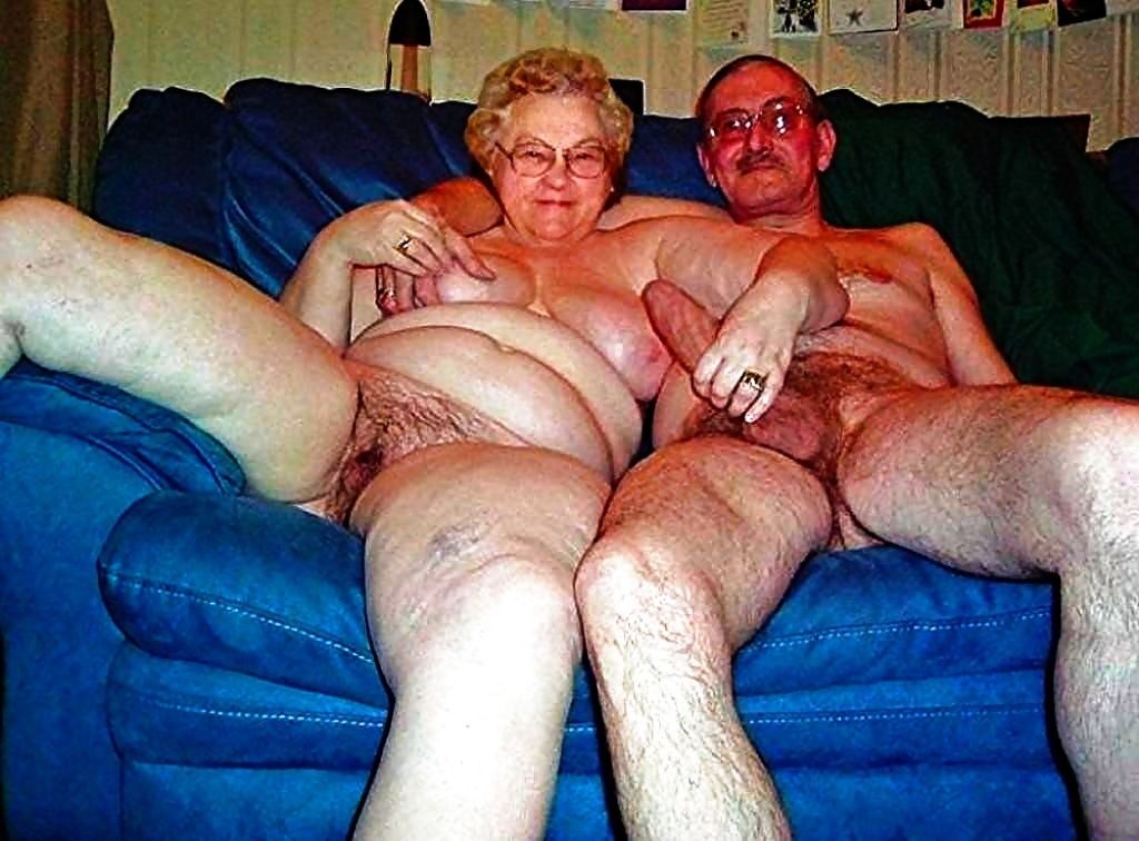 Old People Still Get Horny (3)