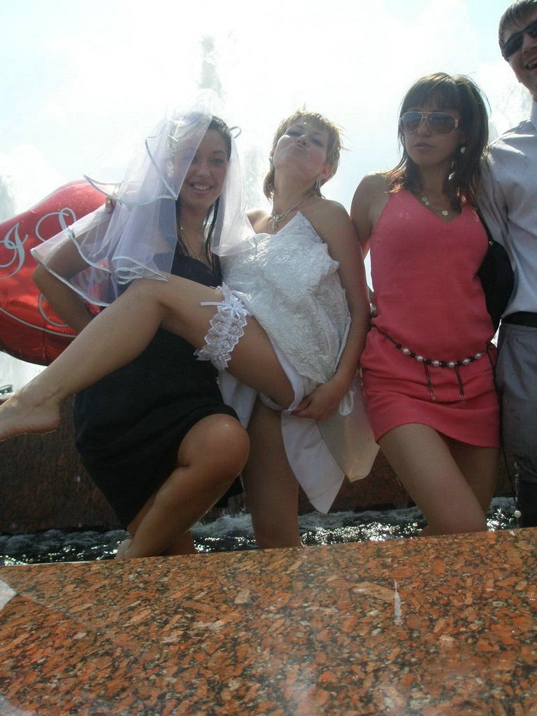 Here Cums the Bride (8)