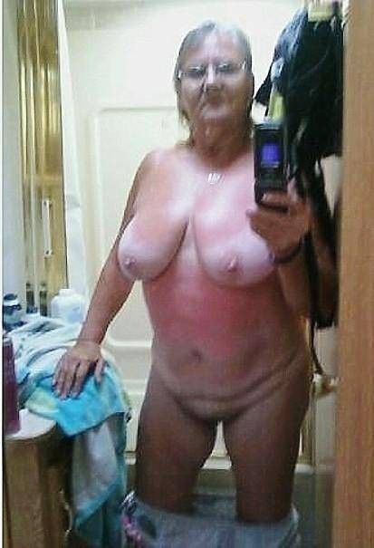Granny selfie 207