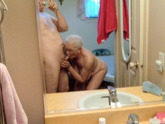 Granny selfie 313