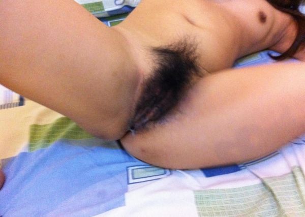 hairy Girls (23)