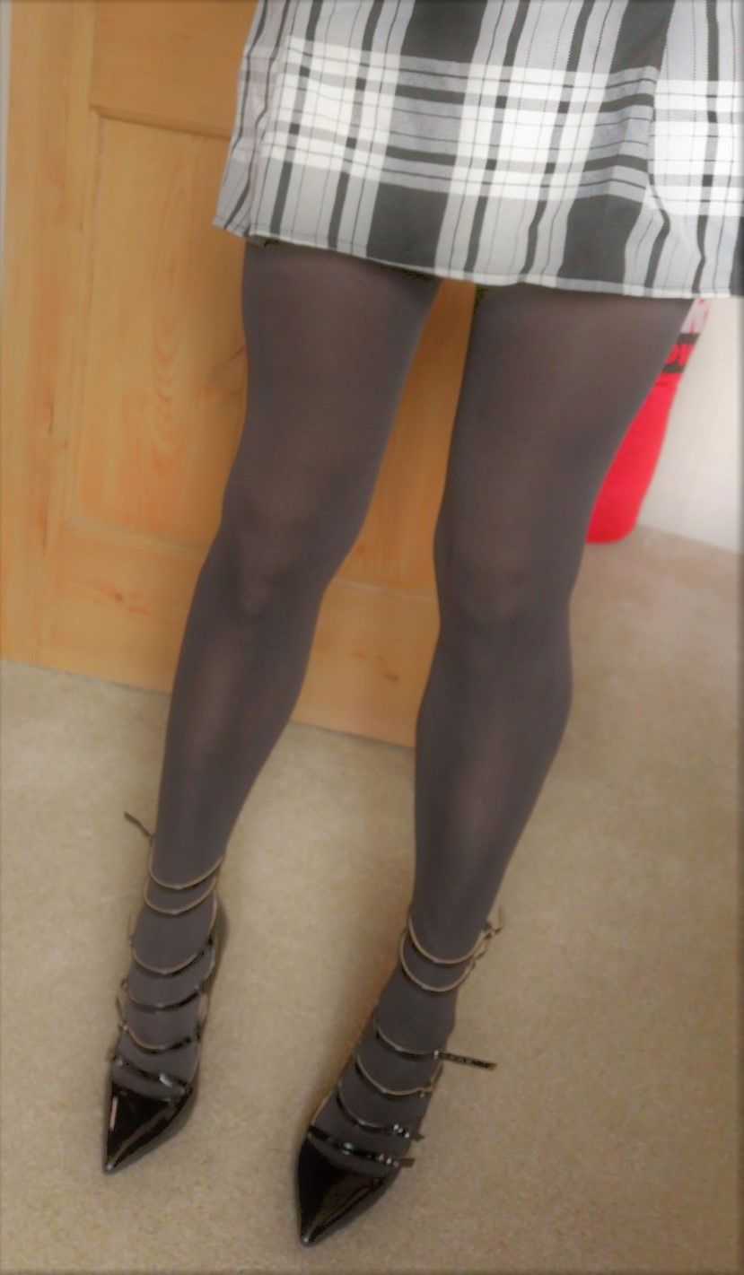 plaid mini skirt 2