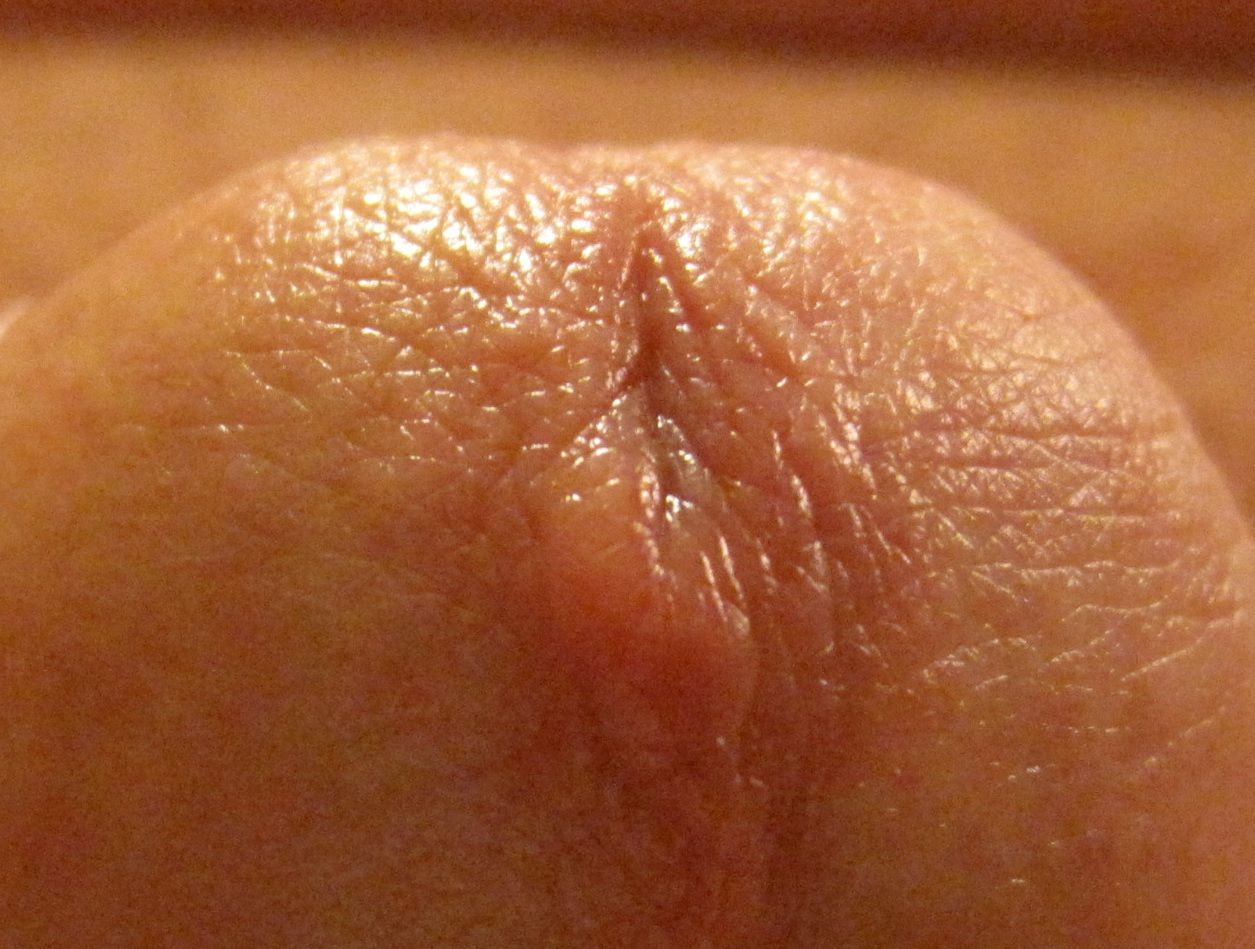 03-31-2019 Baby Oil Tiny Cock and Balls 030