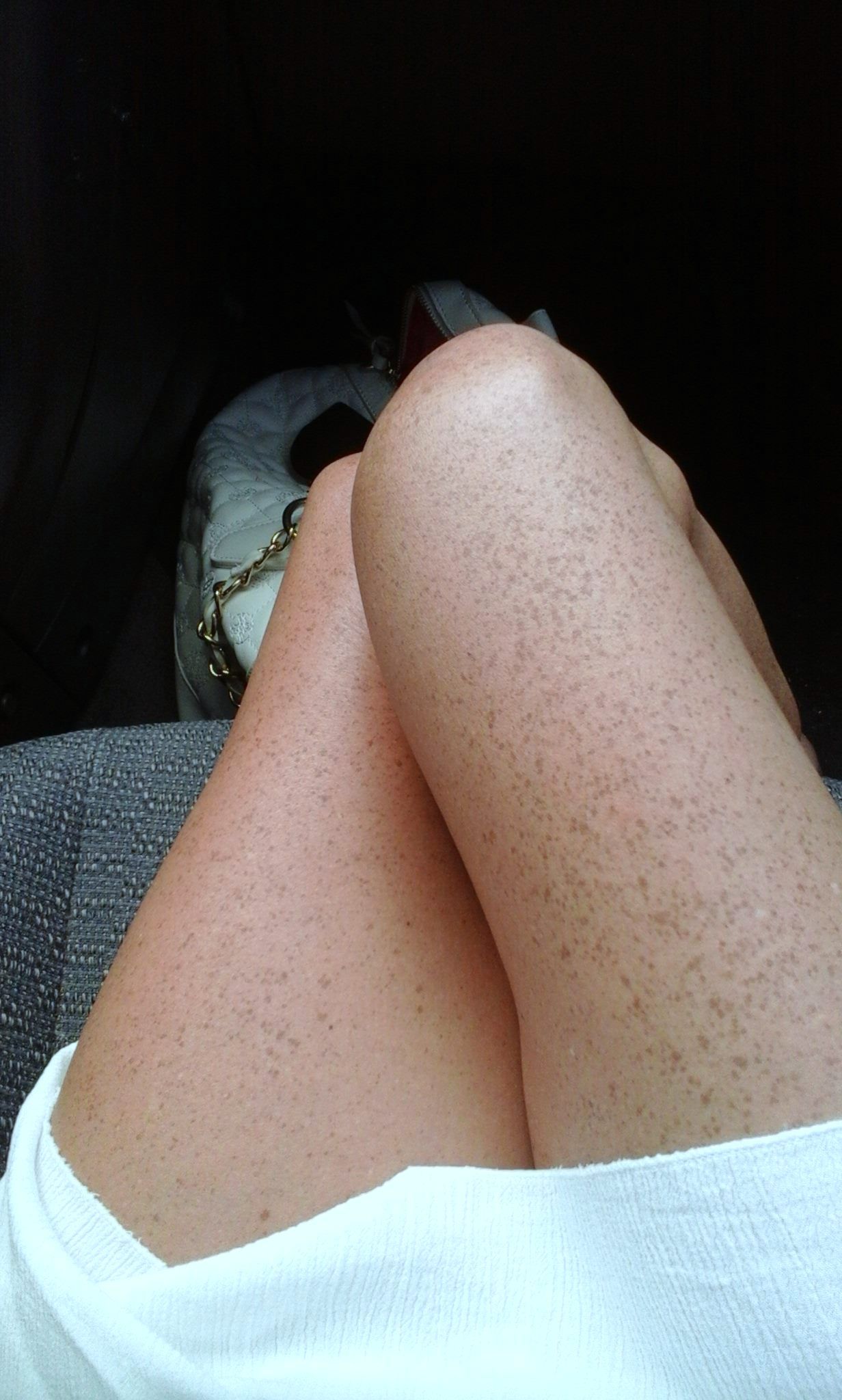 caro's legs in the car