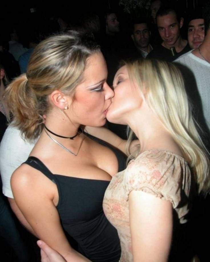 hot kiss