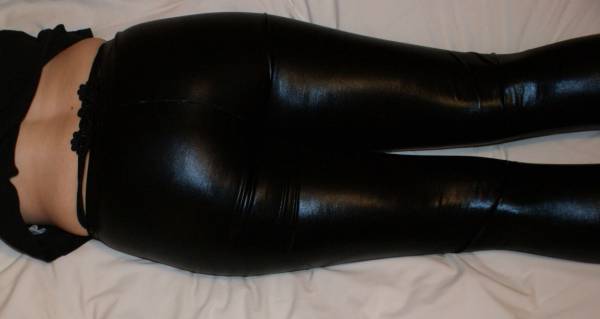 Latex Leggings_036