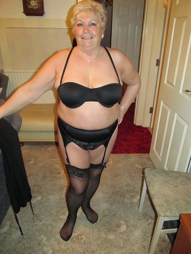 Matures and Grannies showing bra (19)