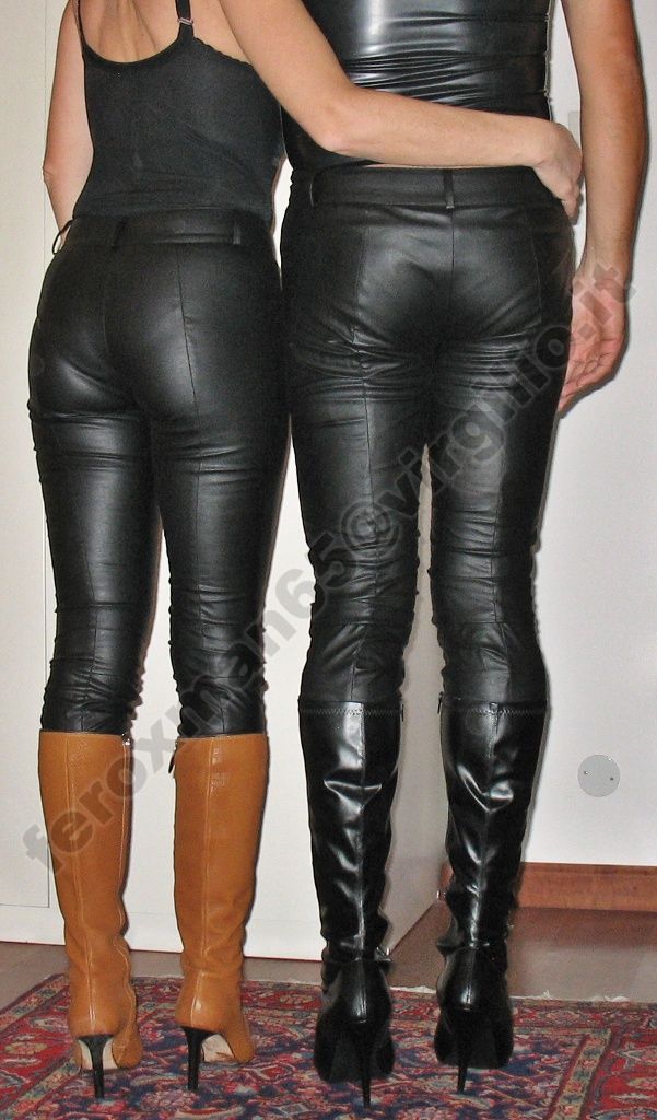 s035img0005 - A fetish couple in leather and high heels