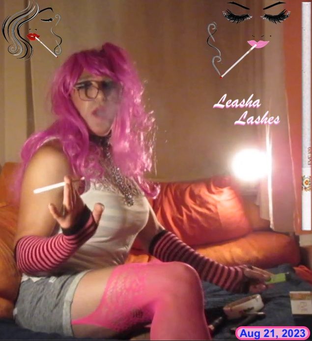 Sissy Violet Smoking - Leasha Lashes 6