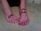 painting feet