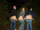 silly%20girls%20mooning