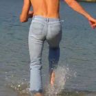 Knackpo Jeans am Badesee  (1)