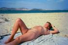 k032sunbathingnudetingakibeach-vi[1]