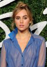 suki-waterhouse-120214