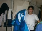 Yashaii Moran and her Inflatable Whale Intex (22)