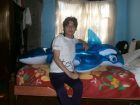 Yashaii Moran and her Inflatable Whale Intex (27)
