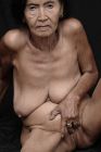 51_pics_80yo_granny_series-044_