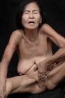 51_pics_80yo_granny_series-048_