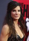 Sandra_Bullock_Heat_New_York_Premiere_Inside_XeIy20Xl7iwx