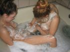 girls in pool bath or shower 178