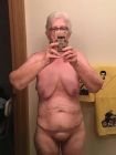 Granny selfie 463