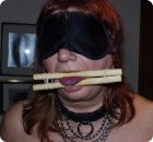 jo_tongue press gag