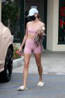 Hailey-Bieber-Hot-Camel-Toe-25-scaled